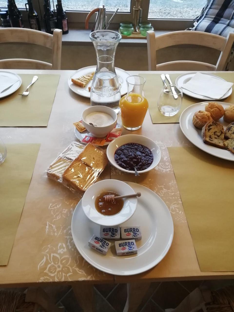 Agriturismo Campogrande Carpaneto Piacentino ภายนอก รูปภาพ